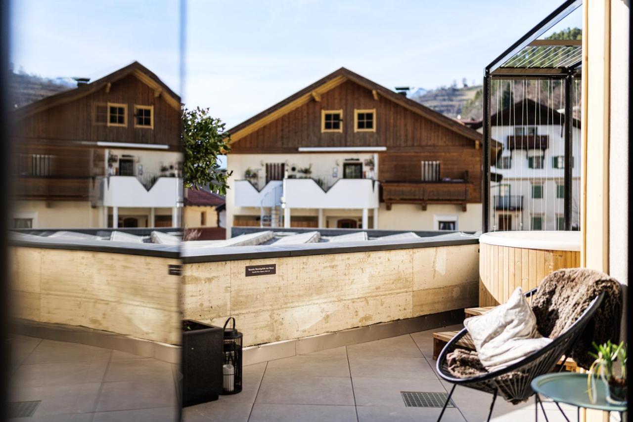 Lebe'Oetz - Das Ferienapartmenthaus Im Zentrum Von Oetz Exterior foto